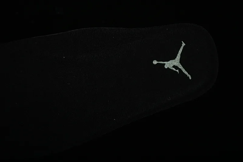All categories Air Jordan Jordan series basketball shoes Air Jordan 11 Air Jordan 11 Retro AJ11 Joe 11 black and green high-top basketball shoes CT8012-300